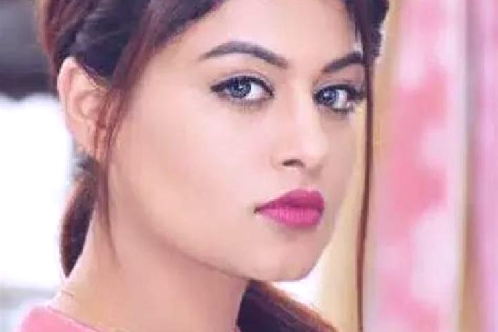 Rose, 20 — Escort in Nawal, Nepal