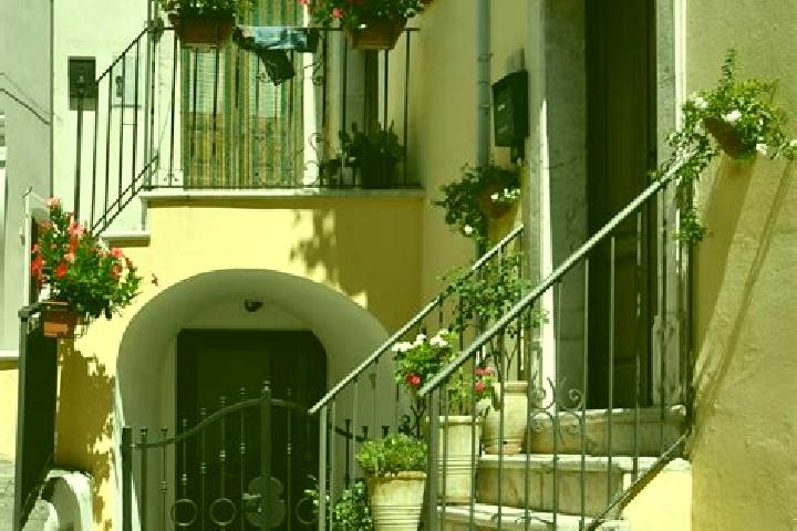 Rose, 20 — Escort in Zungoli, Italy