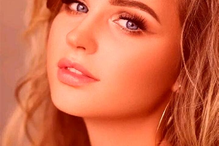 Rose, 21, a dark blonde blue-eyed mediterranean companion based in Gureni. Offering Dinner Date, A-Level, Erotic Massage. Available for incall and outcall, o...