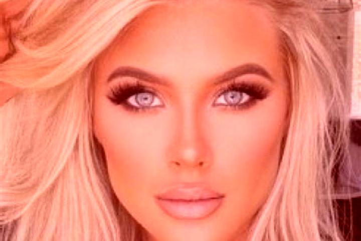 Rose, 21, a platinum blonde hazel-eyed asian companion based in Sint Pancras. Offering Domination, Massage, Deep French Kissing. Available for incall and out...