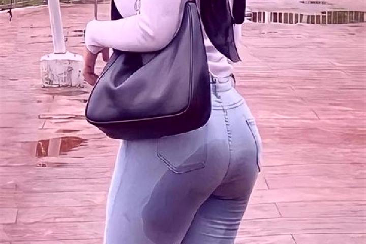Rose, 21 — Escort in Bokong Timur, Indonesia
