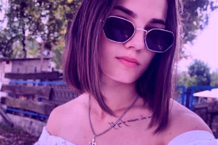 Rose, 21 — Escort in Mostyshche, Ukraine