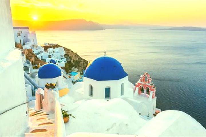Rose, 21 — Escort in Rodolivos, Greece