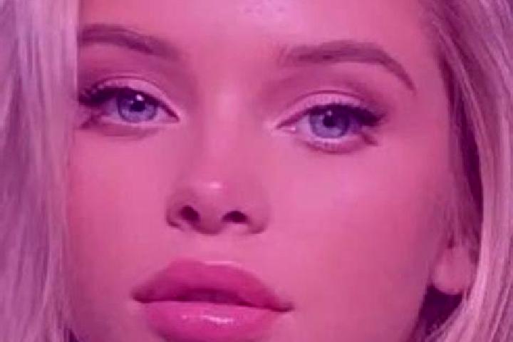 Rose, 22, a dark blonde blue-eyed mixed companion based in Luozhou. Offering GFE, Deep French Kissing, Dinner Date. Available for incall and outcall, day and...
