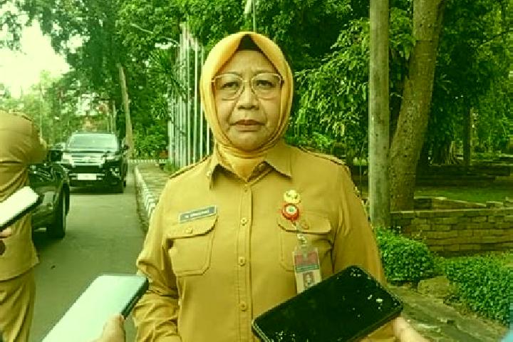 Rose, 22 — Escort in Cileles, Indonesia