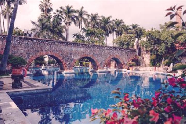 Rose, 22 — Escort in Concepcion Capulac (La Ex-Hacienda), Mexico