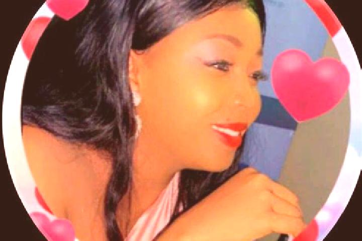 Rose, 22 — Escort in Guitry, Ivory Coast