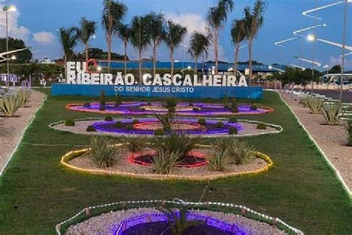 Rose, 22 — Escort in Ribeirao Cascalheira, Brazil