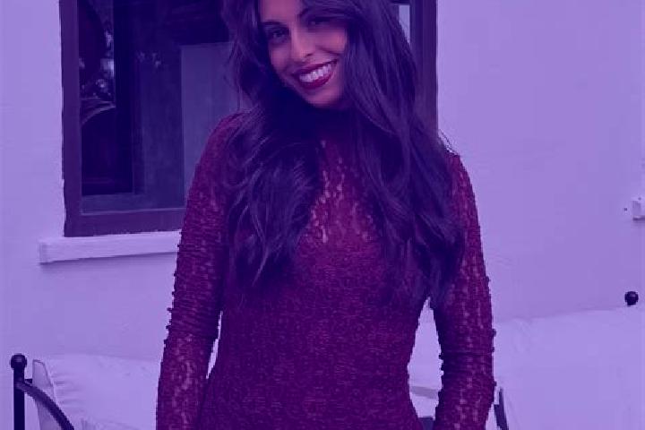 Rose, 22 — Escort in Roche-la-Moliere, France