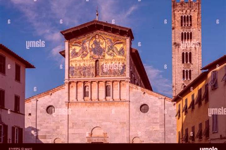 Rose, 22 — Escort in Rovate, Italy