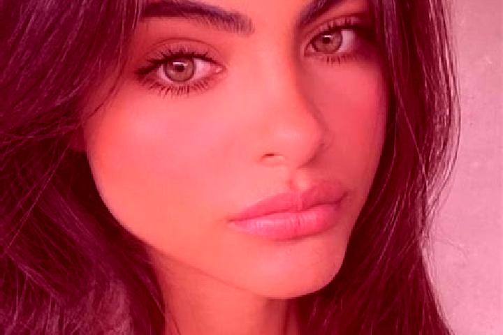 Rose, 23, a auburn dark-eyed latina companion based in Pasadena. Offering Party Girl, CIM, A-Level, Striptease, Prostate Massage. Available for incall and ou...