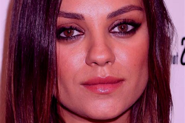 Rose, 23, a auburn hazel-eyed indian companion based in Mehraban. Offering Couples, A-Level, Erotic Massage. Available for incall and outcall, day and evenin...