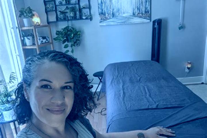 Rose, 23, a black blue-eyed latina companion based in Seale. Offering GFE, Massage, Travel Companion. Available for incall and outcall, day and evening dates.
