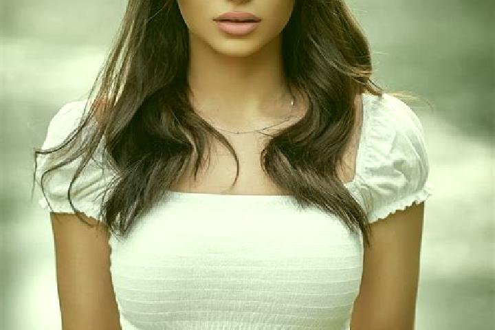 Rose, 23, a brunette brown-eyed indian companion based in Neon Karlovasion. Offering A-Level, GFE, Domination. Available for incall and outcall, day and even...