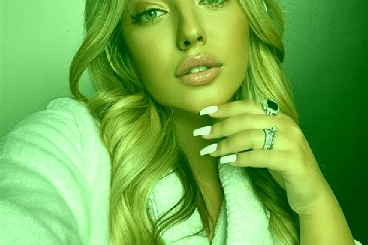 Rose, 23 — Escort in Bienrode, Germany