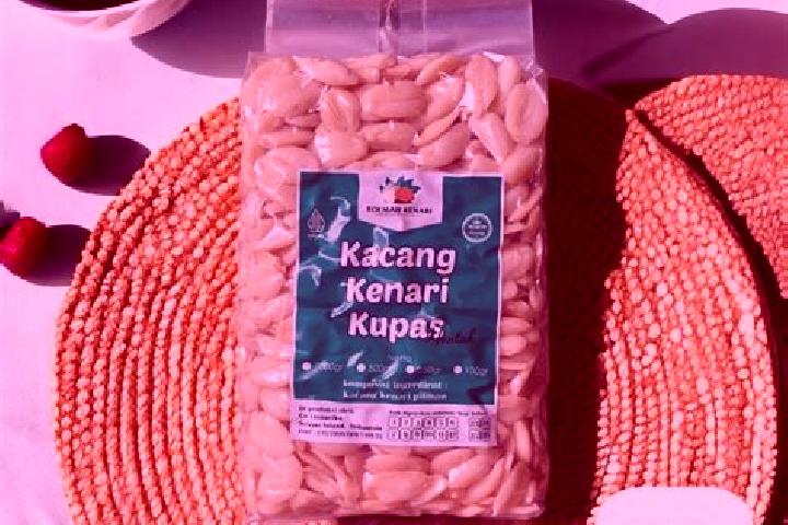 Rose, 23 — Escort in Kenari, Indonesia
