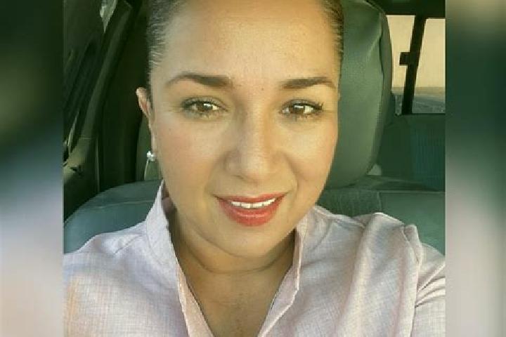 Rose, 23 — Escort in Miguel Ahumada, Mexico