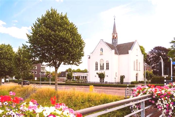 Rose, 23 — Escort in Nieuw-Lotbroek, Netherlands