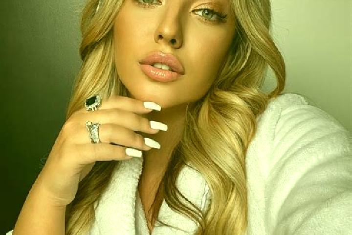Rose, 23 — Escort in Sawin, Poland