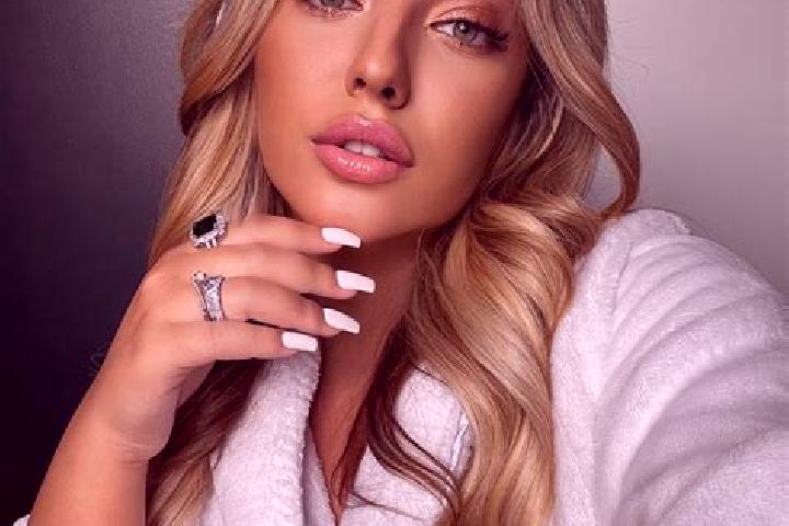 Rose, 23 — Escort in Udachnoye, Ukraine