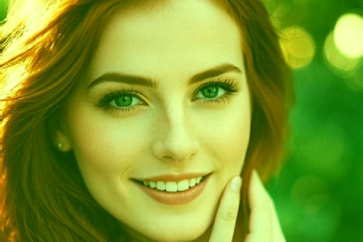 Rose, 24, a auburn amber-eyed caucasian companion based in Kurakhove. Offering BDSM, OWO, Overnight. Available for incall and outcall, day and evening dates.