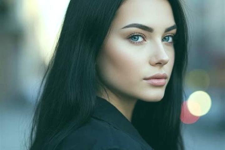 Rose, 24, a black blue-eyed latina companion based in Triengen. Offering Tantra, Deep French Kissing, 69, Domination, Dinner Date. Available for incall and o...