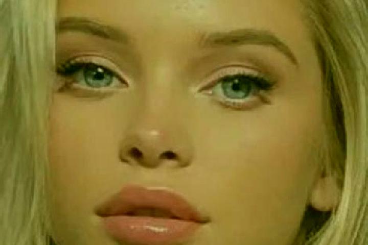 Rose, 24, a blonde blue-eyed caribbean companion based in Rozna. Offering Massage, Overnight, GFE. Available for incall and outcall, day and evening dates.