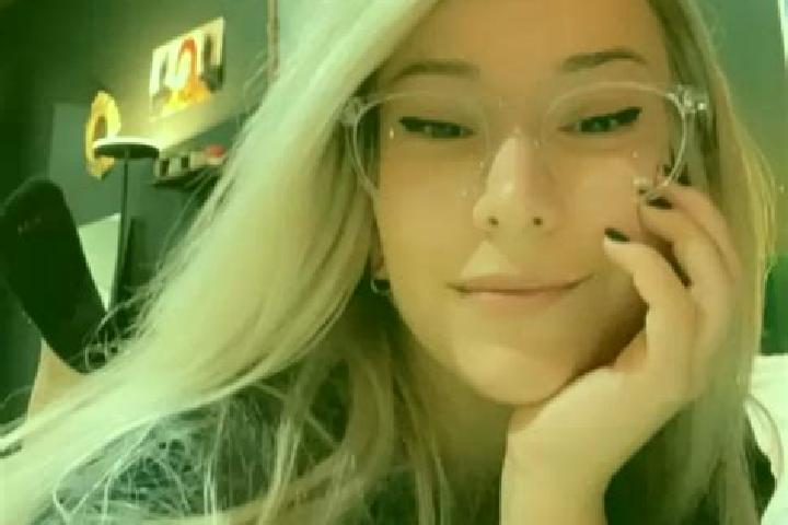 Rose, 24, a blonde grey-eyed caribbean companion based in Ocota. Offering Travel Companion, OWO, Roleplay, GFE. Available for incall and outcall, overnight b...