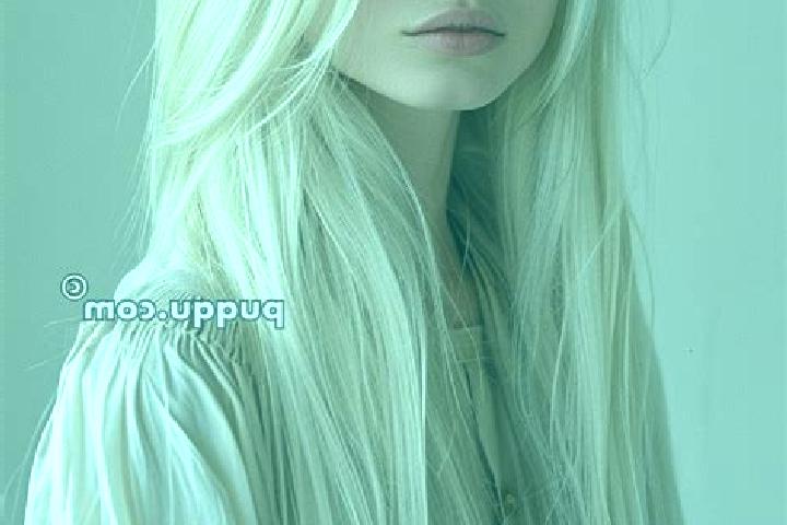 Rose, 24, a platinum blonde dark-eyed slavic companion based in Santiago de Puringla. Offering Striptease, OWO, Domination, Duos, Tantra. Available for incal...