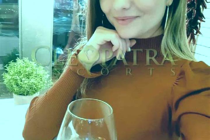 Rose, 24, a red brown-eyed caucasian companion based in San Pier Marina. Offering Prostate Massage, Dinner Date, OWO, Party Girl, Tantra. Available for incal...
