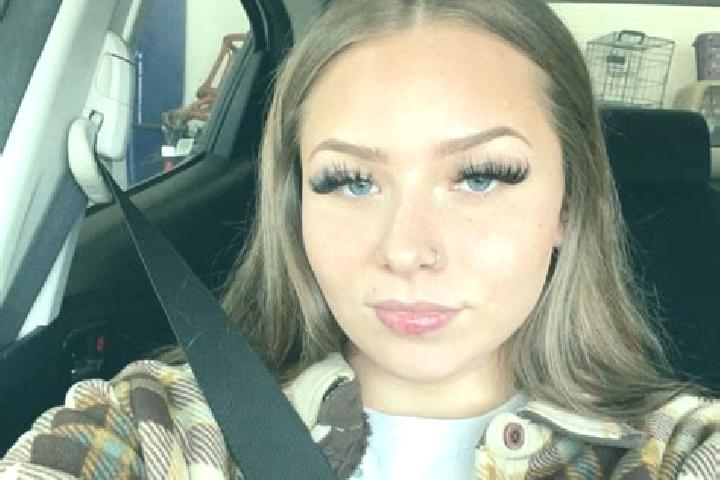 Rose, 24 — Escort in Finley, United States