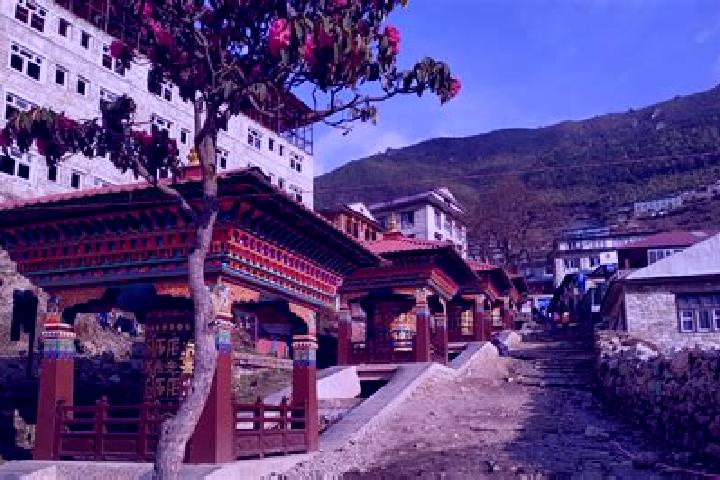 Rose, 24 — Escort in Namche Bazaar, Nepal