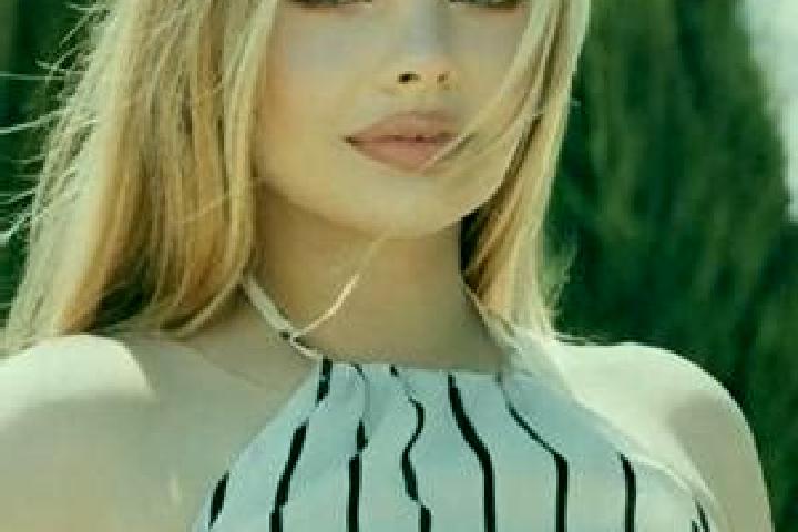 Rose, 24 — Escort in Pivdenne, Ukraine