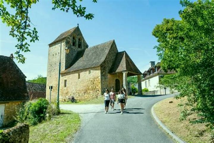 Rose, 24 — Escort in Savignac-les-Eglises, France