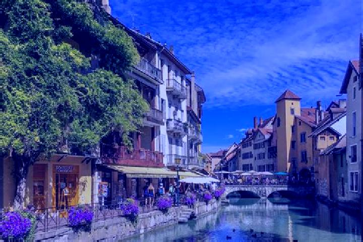 Rose, 24 — Escort in Soindres, France
