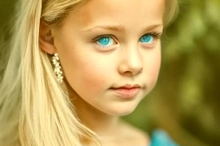Rose, 25, a blonde blue-eyed middle eastern companion based in Paranagua. Offering Dinner Date, Fetish, Erotic Massage. Available for incall and outcall, day...