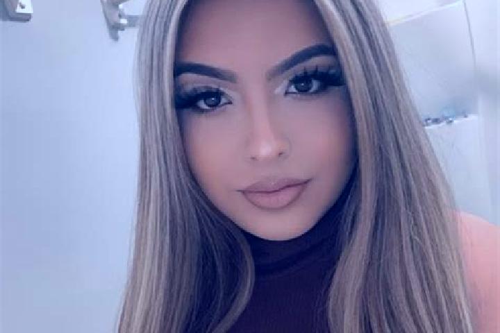 Rose, 25, a blonde brown-eyed latina companion based in Khorishky. Offering Domination, GFE, CIM. Available for incall and outcall, overnight bookings availa...