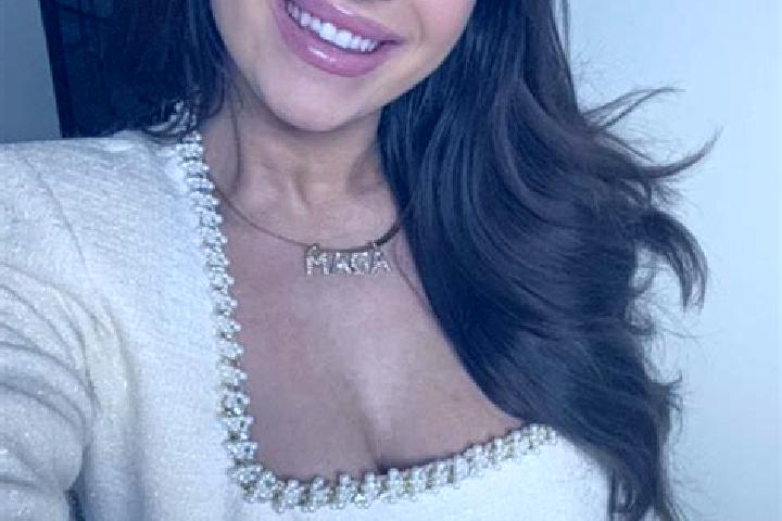 Rose, 25, a brunette amber-eyed indian companion based in St Clair. Offering A-Level, Erotic Massage, Striptease, Girlfriend Experience, Overnight. Available...