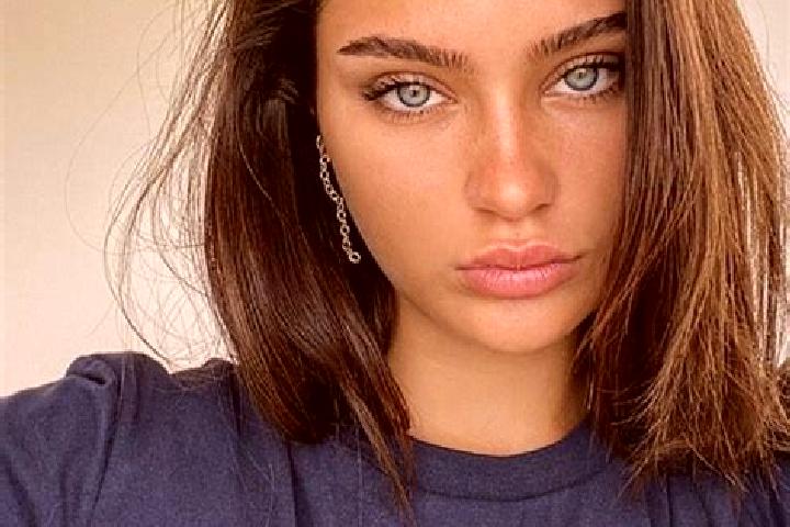 Rose, 25, a brunette blue-eyed mixed companion based in Champdore. Offering Prostate Massage, Girlfriend Experience, Striptease. Available for incall and out...