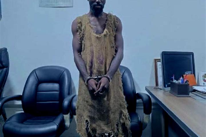 Rose, 25 — Escort in Ahigbe Koffikro, Ivory Coast