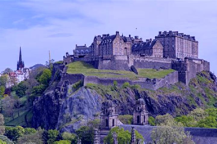 Rose, 25 — Escort in Edinburgh, United States