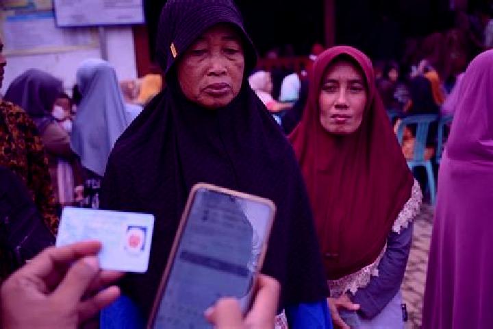Rose, 25 — Escort in Glagahan, Indonesia