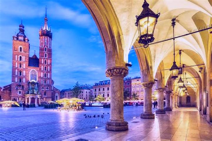 Rose, 25 — Escort in Krakow, Poland