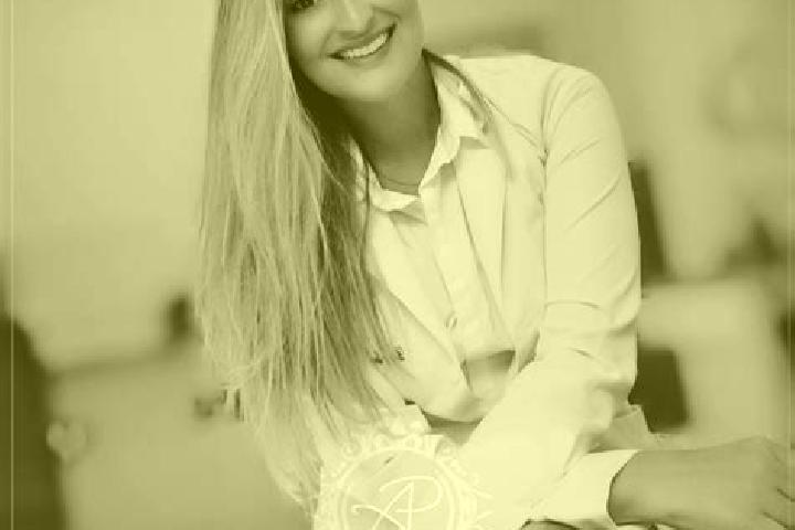 Rose, 25 — Escort in Marilac, Brazil