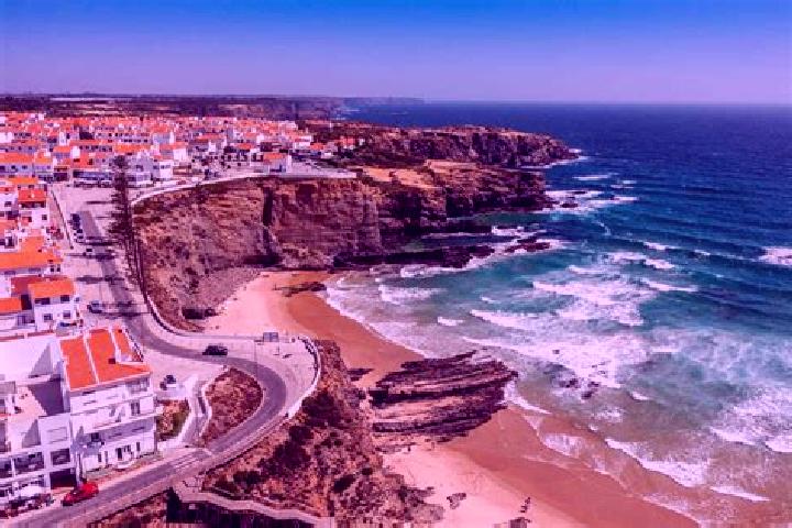 Rose, 25 — Escort in Zambujeira do Mar, Portugal