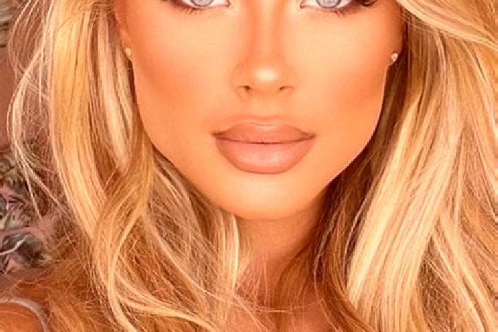 Rose, 26, a blonde blue-eyed latina companion based in Olbersdorf. Offering Prostate Massage, Duos, Couples. Available for incall and outcall, day and evenin...