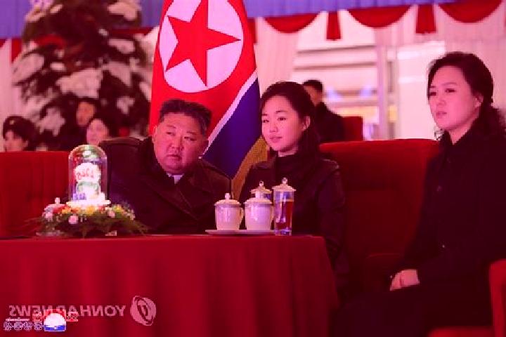 Rose, 26 — Escort in Hukkyo-ri, North Korea