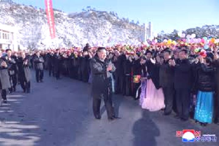 Rose, 26 — Escort in Kyongsong, North Korea