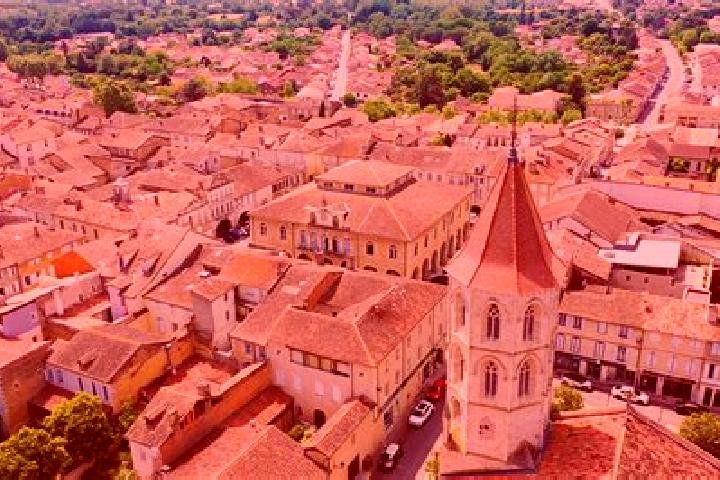 Rose, 26 — Escort in Neussargues, France