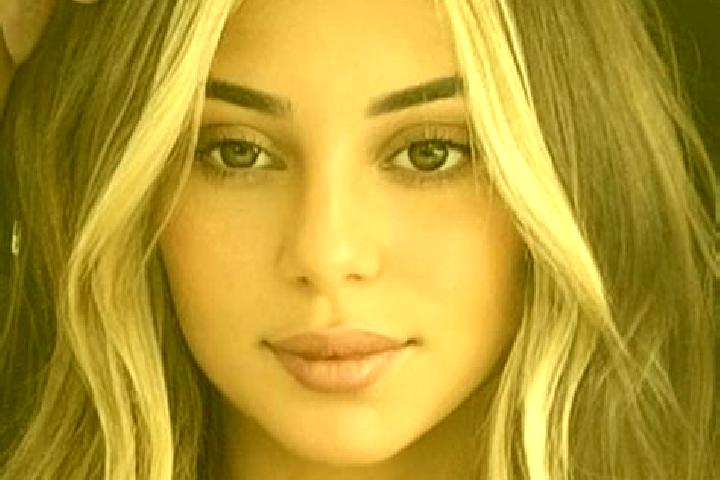 Rose, 27, a blonde brown-eyed mediterranean companion based in Ciungetu. Offering Striptease, Domination, GFE. Available for incall and outcall, overnight bo...